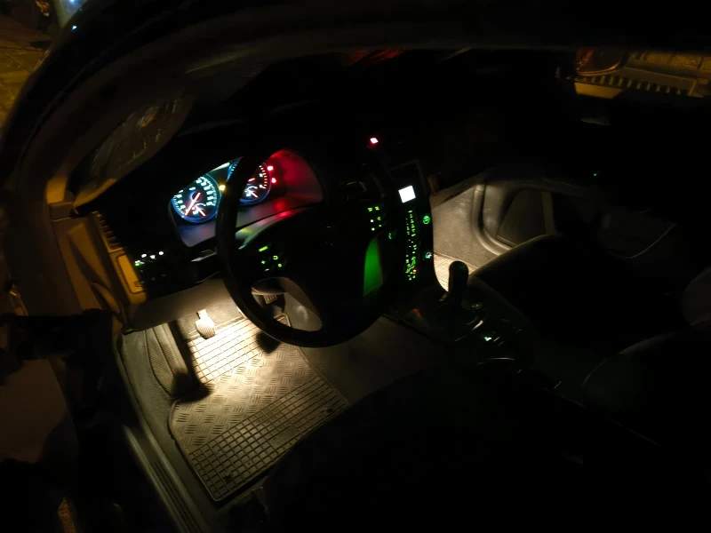 Volvo V50 D2 Drive, снимка 10 - Автомобили и джипове - 52508279