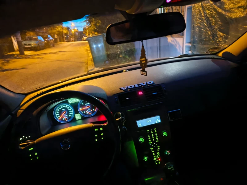 Volvo V50 D2 Drive, снимка 2 - Автомобили и джипове - 52508279