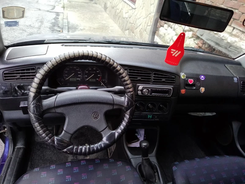 VW Golf, снимка 11 - Автомобили и джипове - 52697177