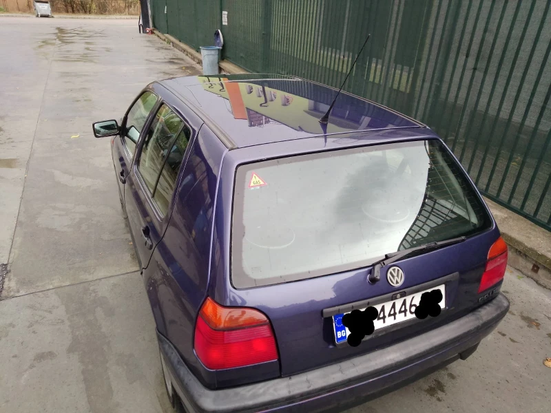 VW Golf, снимка 4 - Автомобили и джипове - 52697177