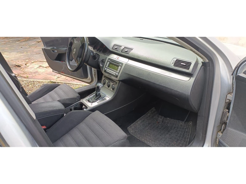 VW Passat 2.0TDI / DSG, снимка 7 - Автомобили и джипове - 52738154
