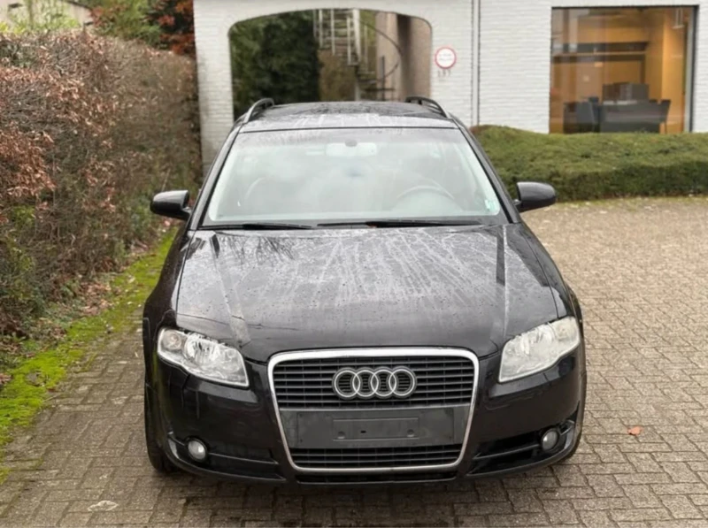 Audi A4 1.9TDI, снимка 5 - Автомобили и джипове - 52884277