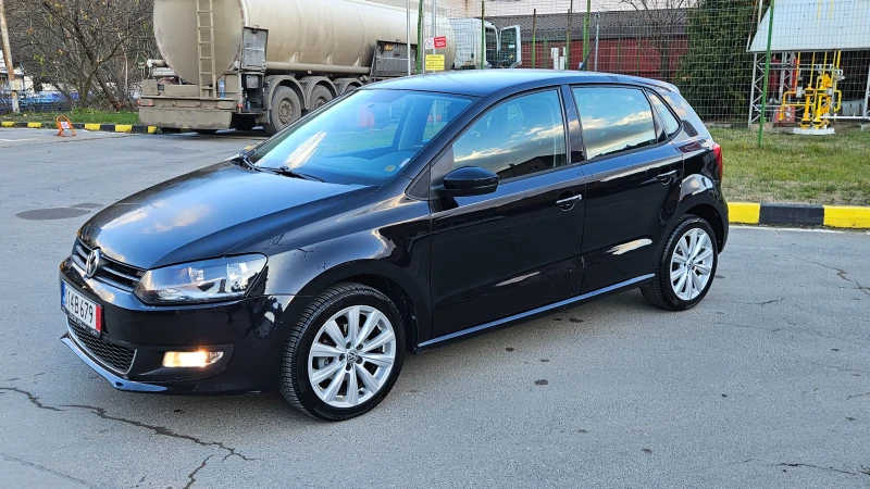 VW Polo 1.6 TDI KLIMATRONIK/Euro-5, снимка 2 - Автомобили и джипове - 52923742