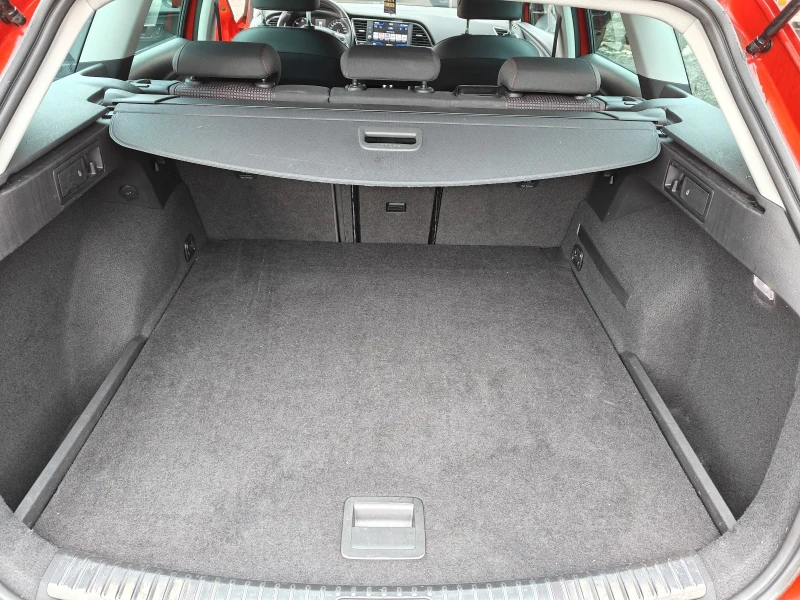 Seat Leon ST FR 1.6 / 116hp, снимка 12 - Автомобили и джипове - 53389053