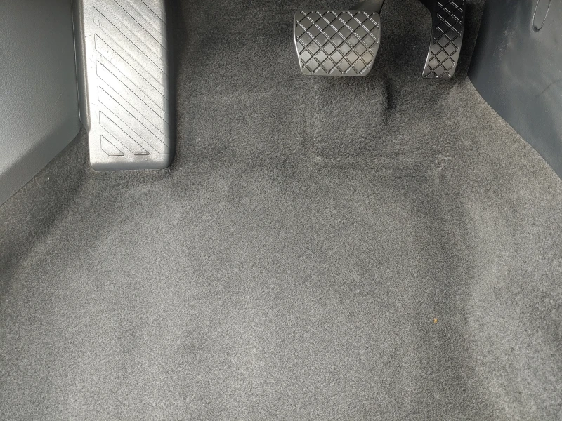 VW Passat 2.0tdi-Има видеоклип към обявата!, снимка 11 - Автомобили и джипове - 53527205