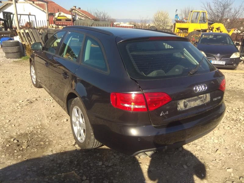 Audi A4 2.0тди на части , снимка 3 - Автомобили и джипове - 49576806