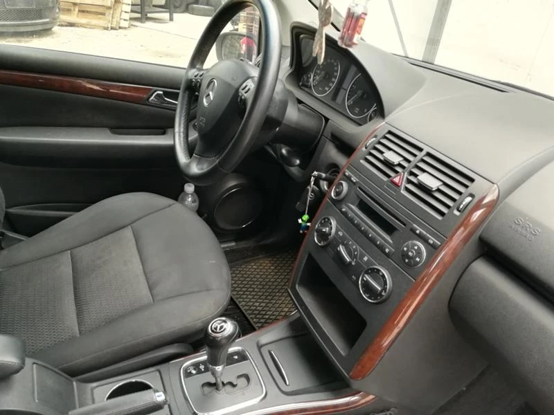 Mercedes-Benz A 200 2.0 CDI/AUTOMAT / НА ЧАСТИ , снимка 7 - Автомобили и джипове - 37143655