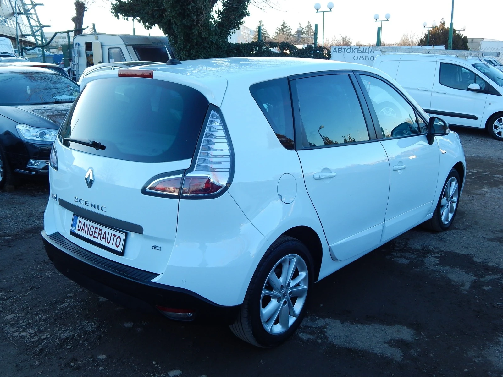 Renault Scenic 1.5DCI* EURO6* КАТО НОВА* XMOD*  - изображение 4