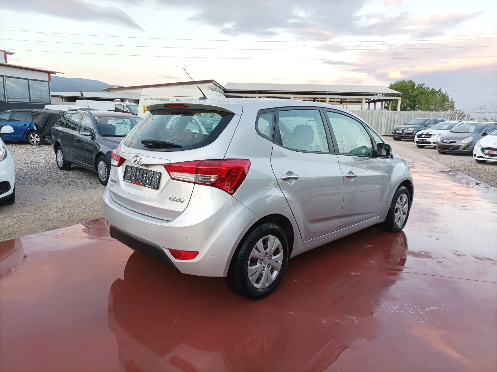 Hyundai Ix20 1.4 BENZIN/90KC/EURO 5B-ЛИЗИНГ - изображение 4