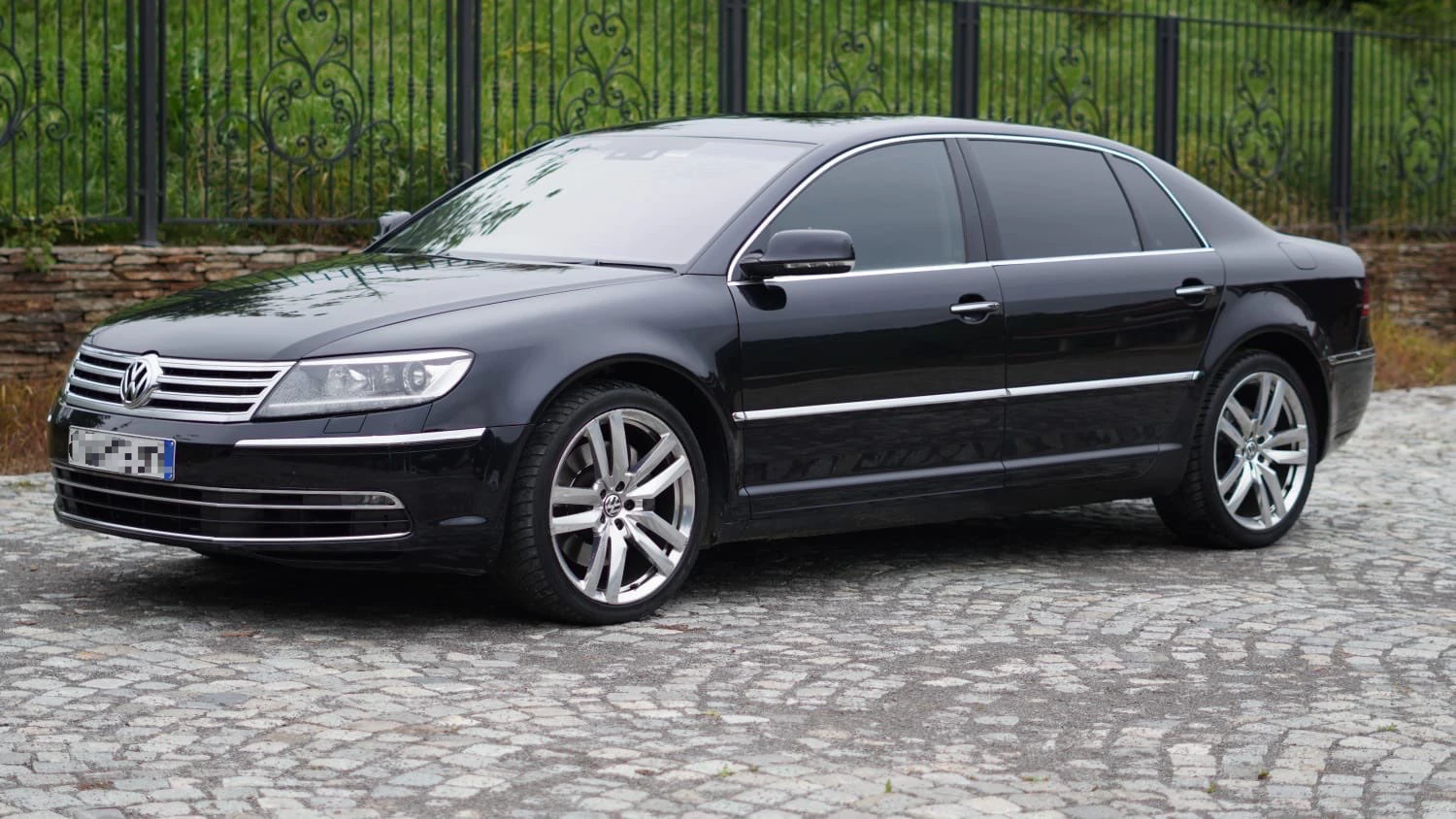 VW Phaeton Безлихвен Лизинг при 50% самоучастие! - [1] 