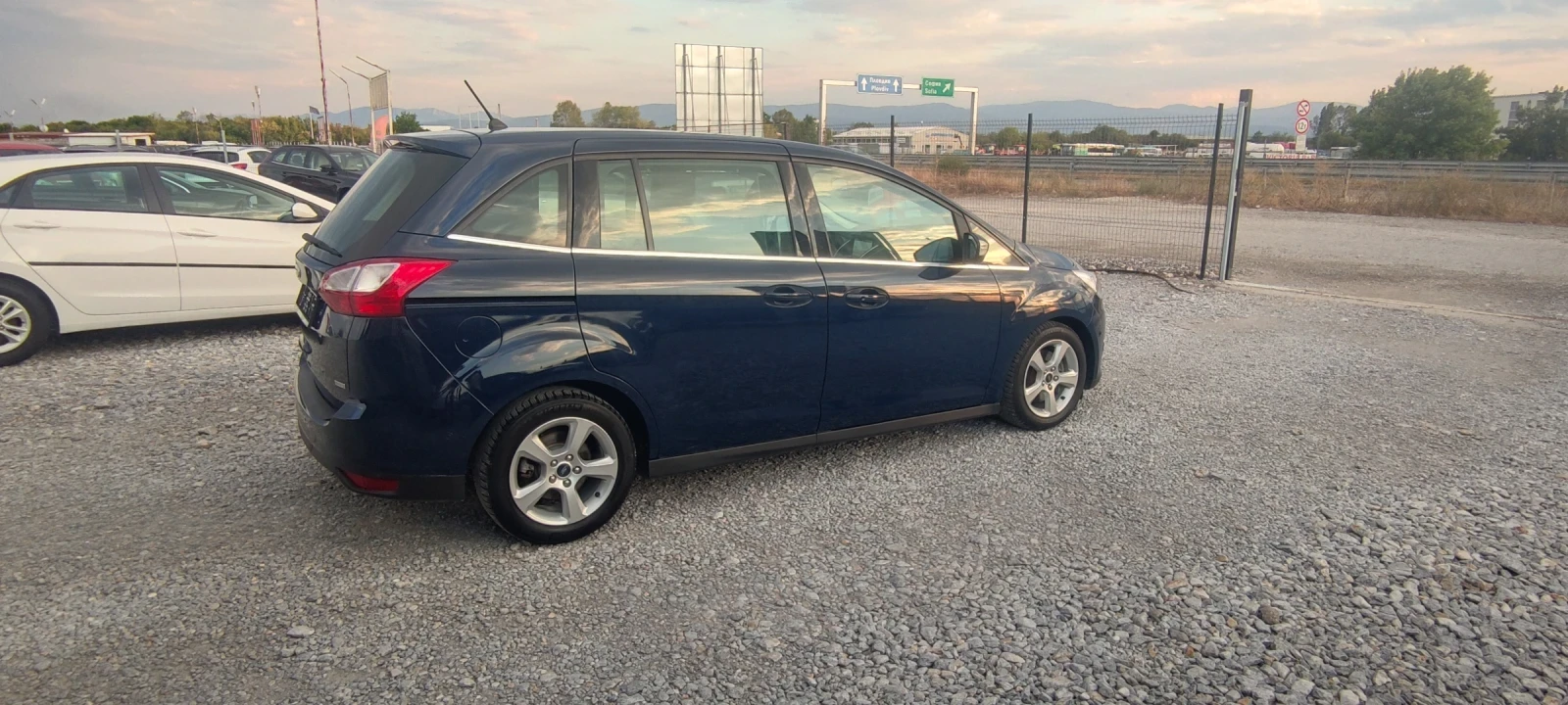 Ford Grand C-Max 1.5i eko bost - изображение 4