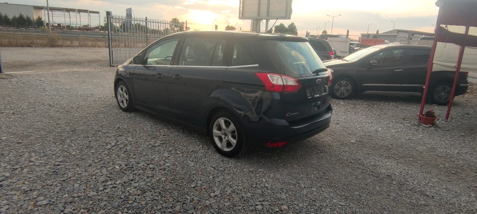 Ford Grand C-Max 1.5i eko bost - изображение 6