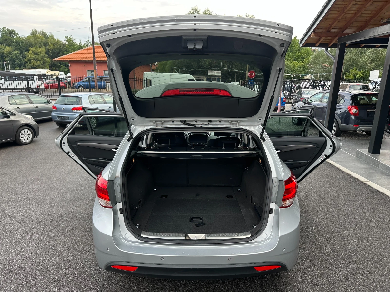 Hyundai I40 2.0I   | Mobile.bg   14