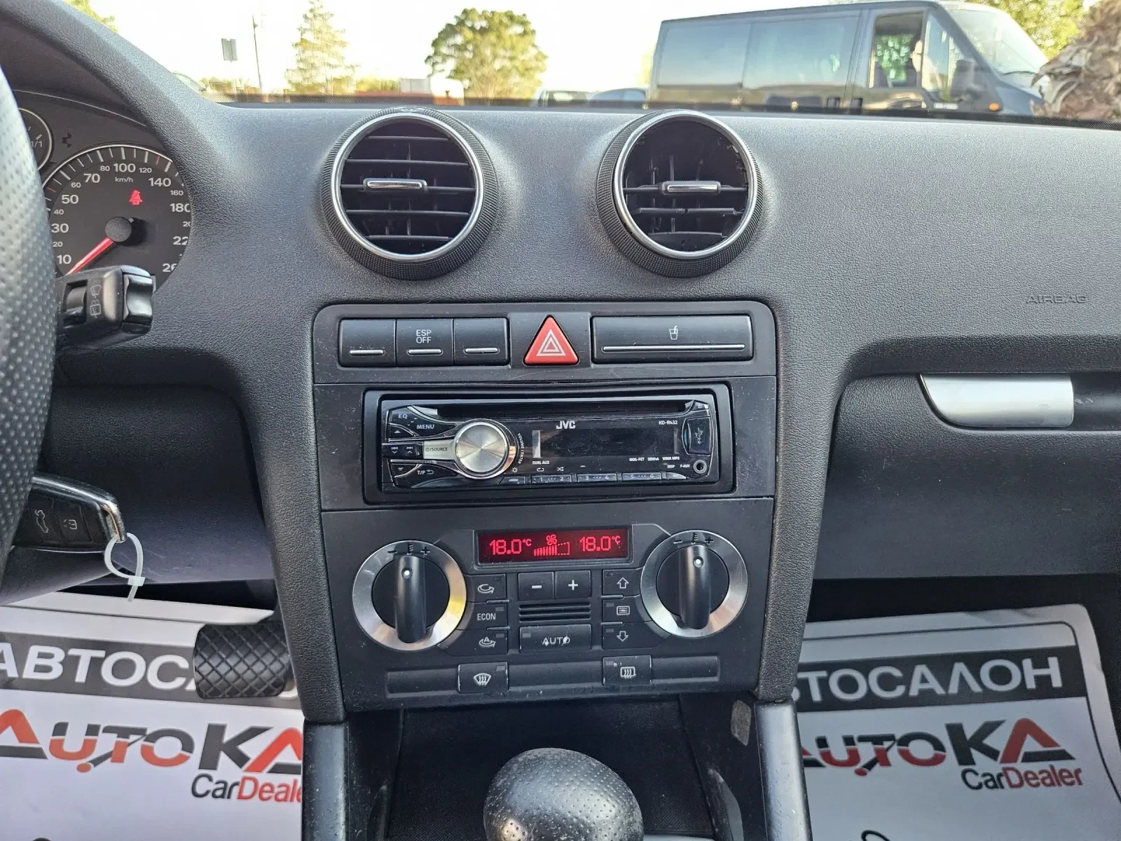 Audi A3 2.0TDI-140= = S-LINE=  | Mobile.bg   14