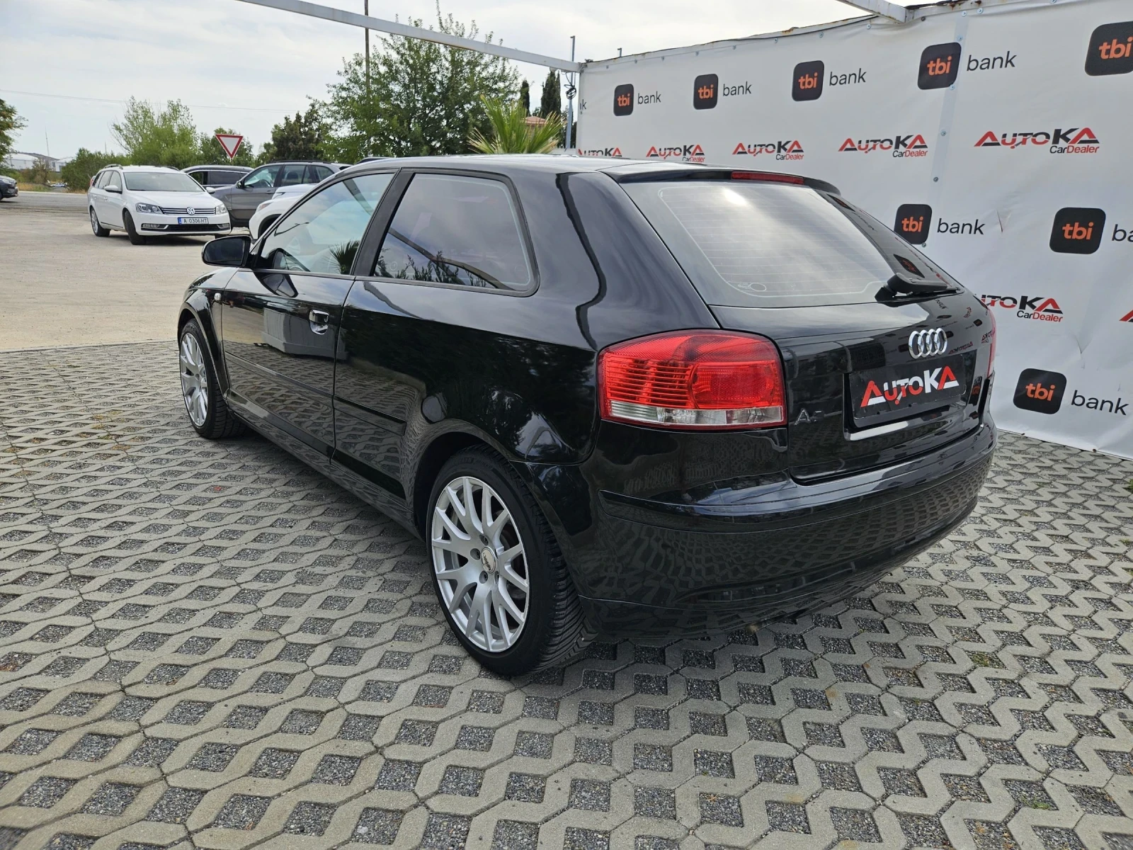 Audi A3 2.0TDI-140кс= АВТОМАТ= S-LINE= КЛИМАТРОНИК - изображение 5