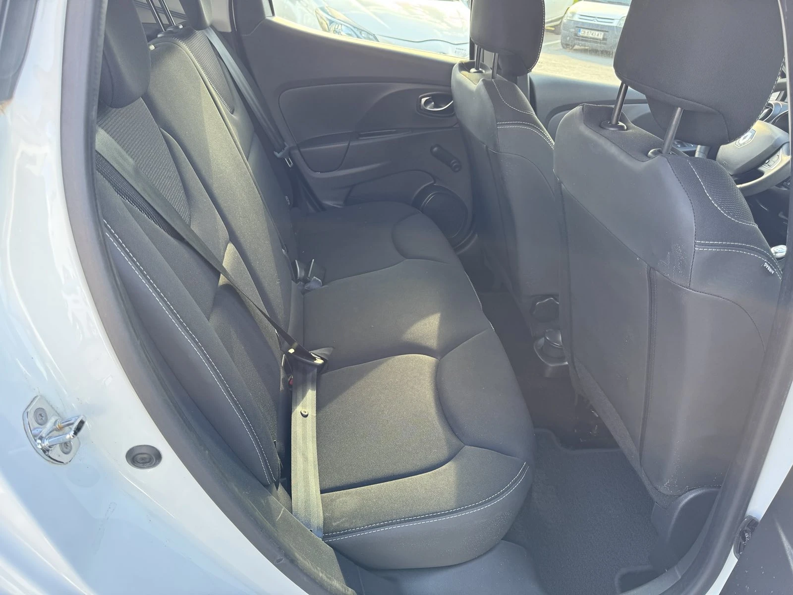 Renault Clio 1.5 DCI - изображение 10