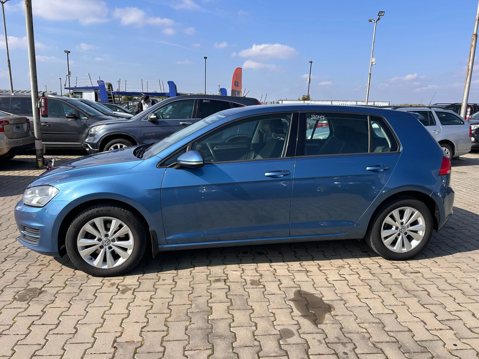 VW Golf 1.6TDI 4MOTION/NAVI EURO 5 - изображение 9