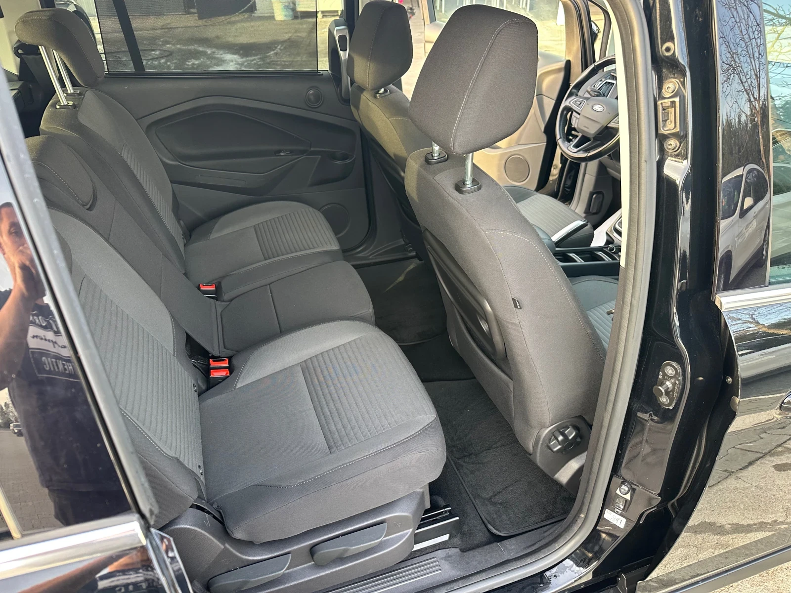 Ford C-max 1.6hdi 99. Euro6 Led Navi | Mobile.bg   13