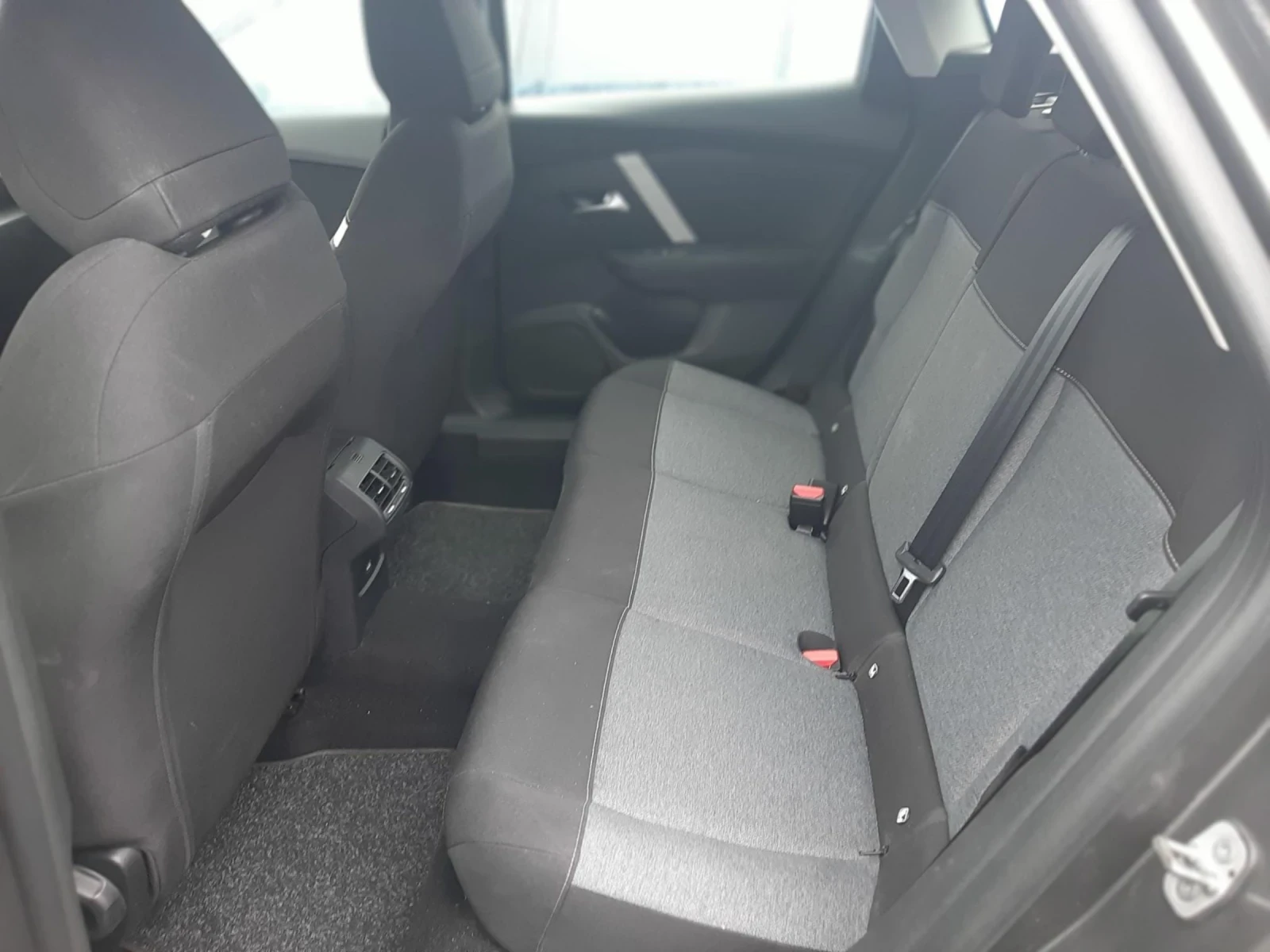 Citroen C4 08.2022 г от Италия - изображение 5