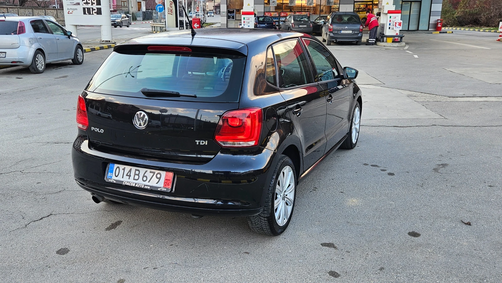 VW Polo 1.6 TDI KLIMATRONIK/Euro-5 - изображение 6