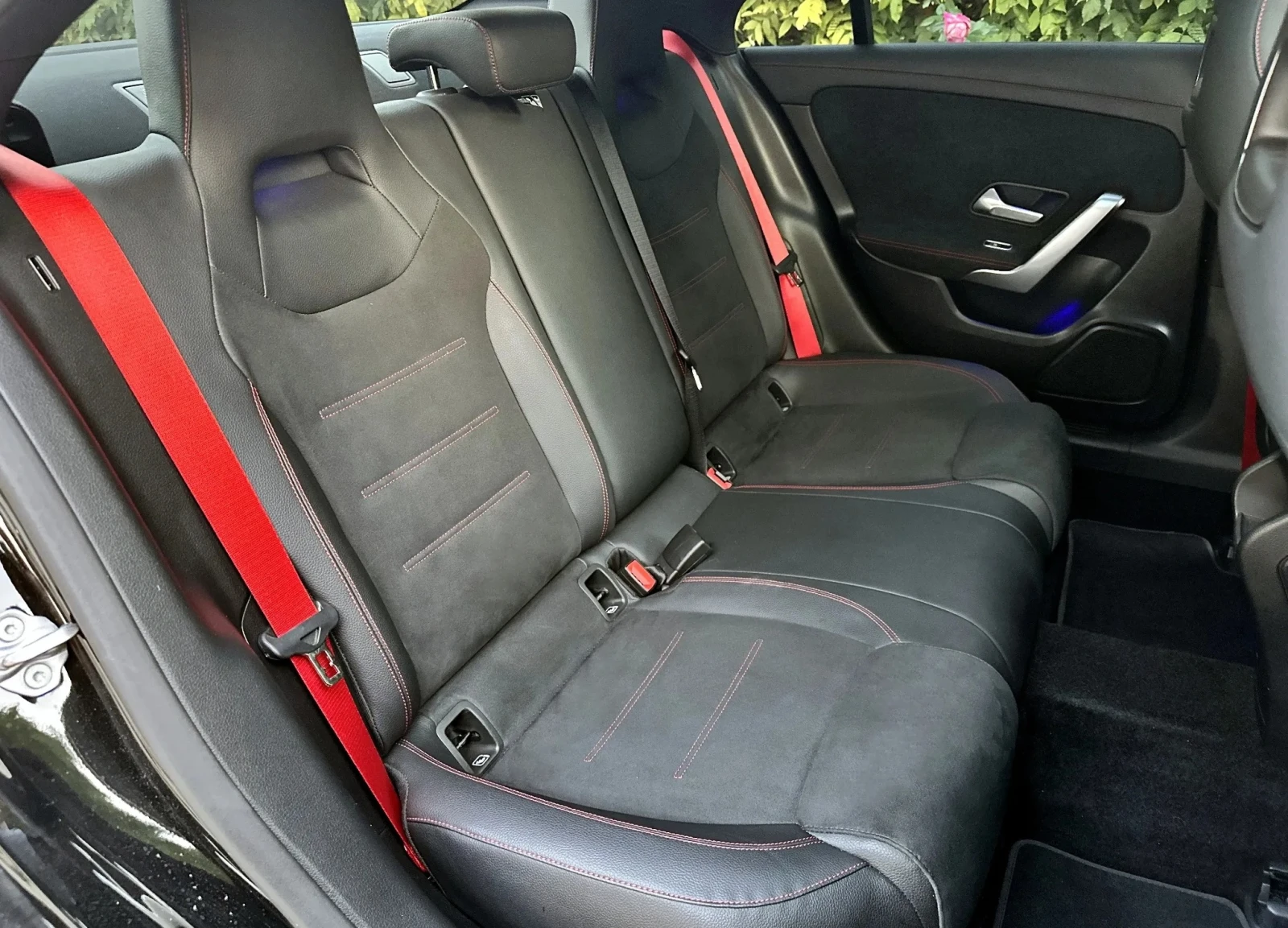 Mercedes-Benz CLA 45 AMG S 4Matic+  - изображение 9