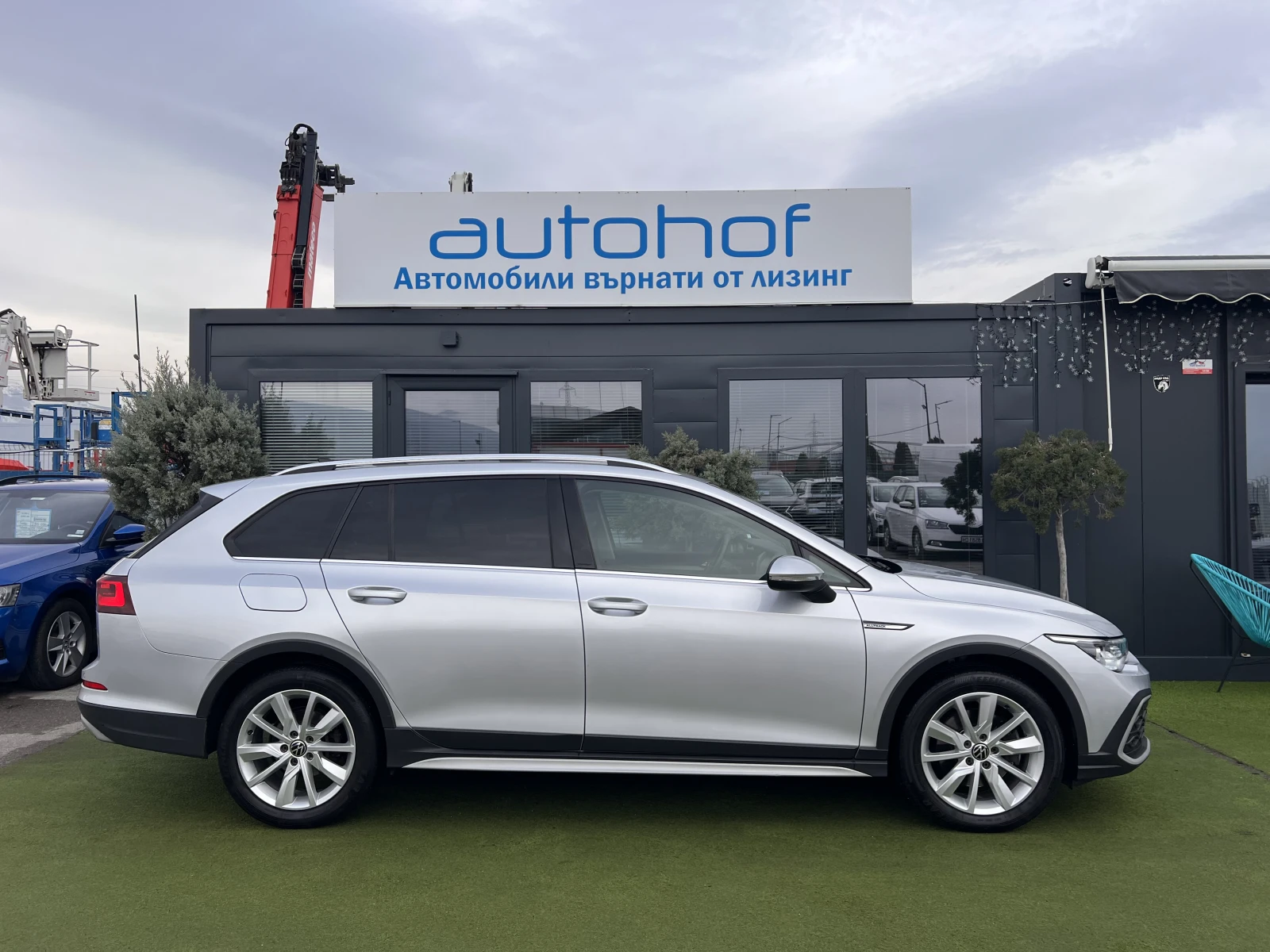 VW Golf Variant Alltrack/2.0TDI/200K.C./7AT/4Motion - изображение 5