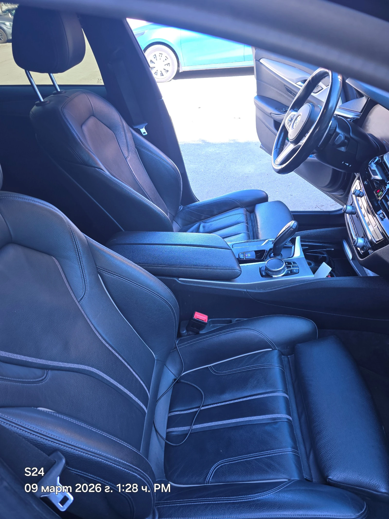 BMW 520, снимка 8 - Автомобили и джипове - 53769396