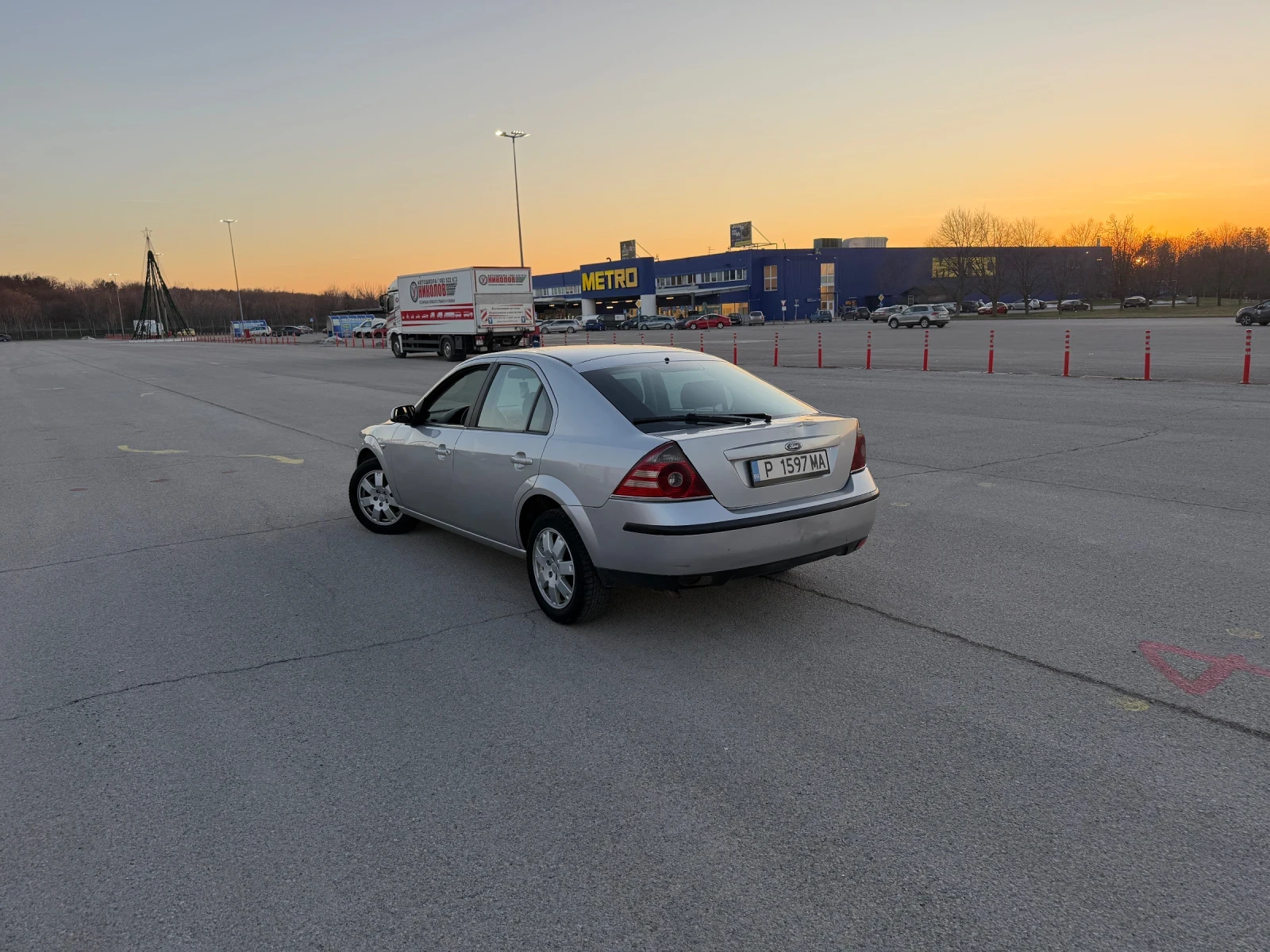 Ford Mondeo 2.0TDCi/КЛИМАТРОНИК/ГЕРМАНИЯ!, снимка 5 - Автомобили и джипове - 53816132