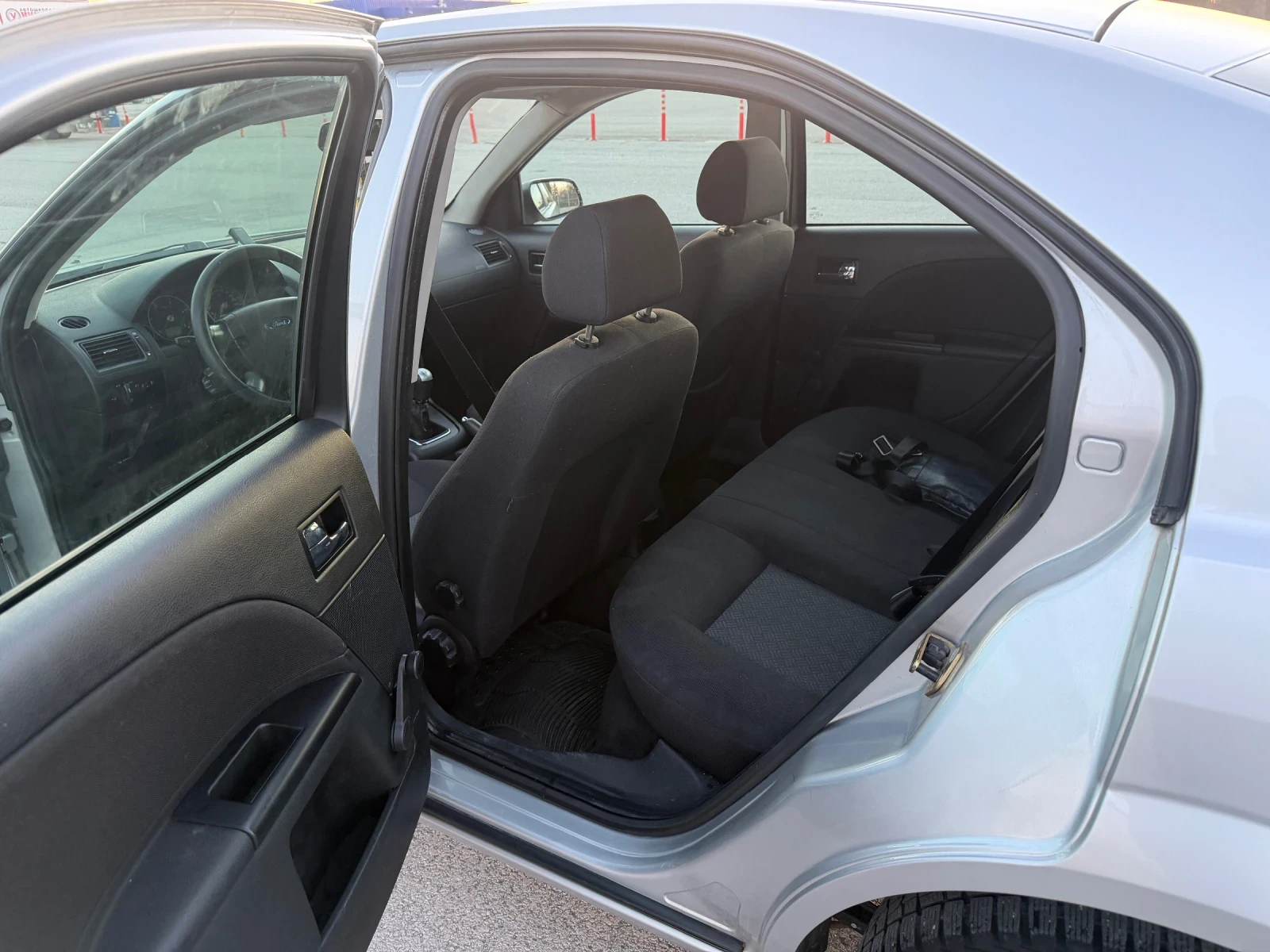 Ford Mondeo 2.0TDCi/КЛИМАТРОНИК/ГЕРМАНИЯ!, снимка 7 - Автомобили и джипове - 53816132