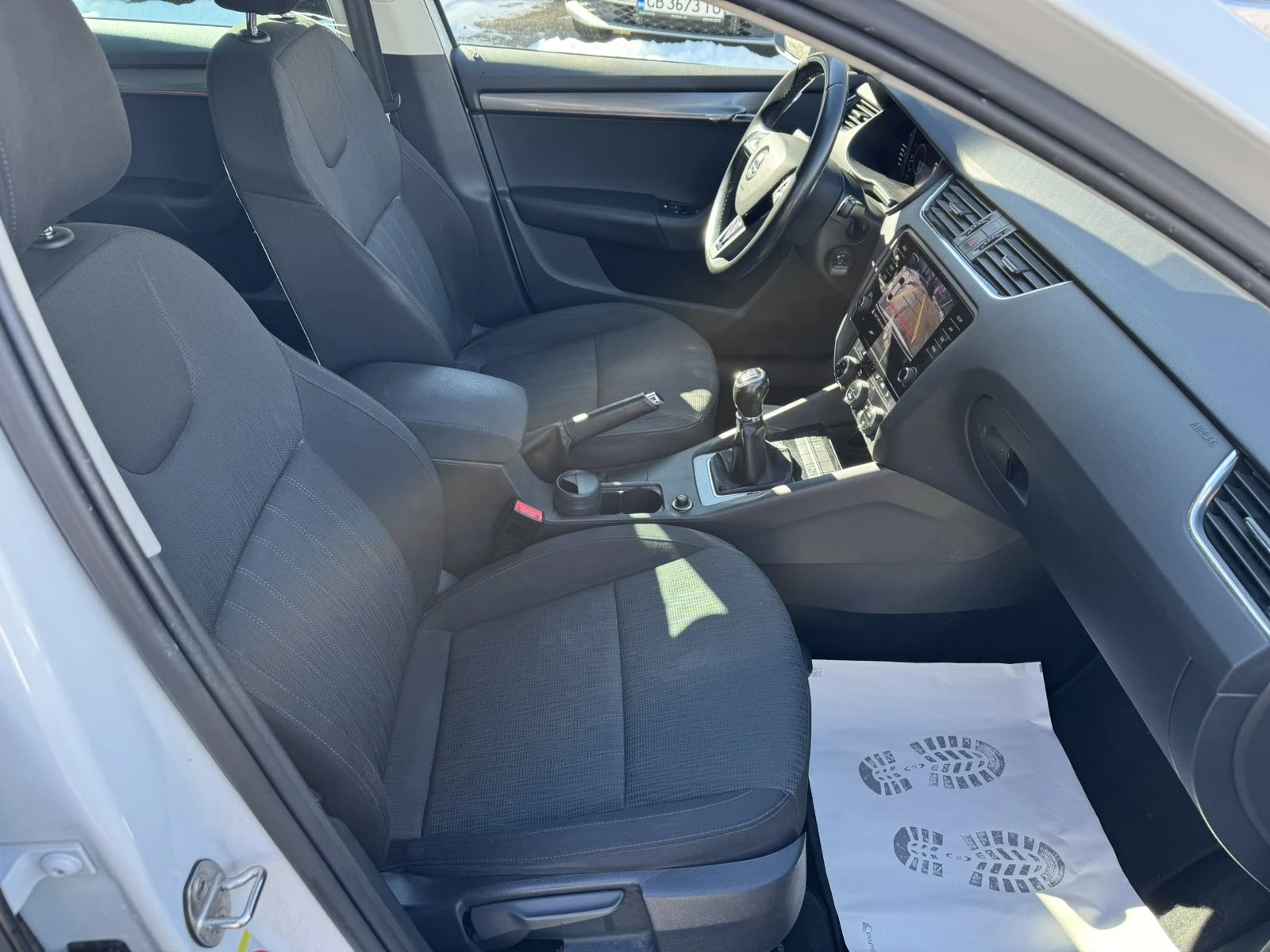 Skoda Octavia 1.5 TSI 150 к.с., 6M, снимка 6 - Автомобили и джипове - 53857644