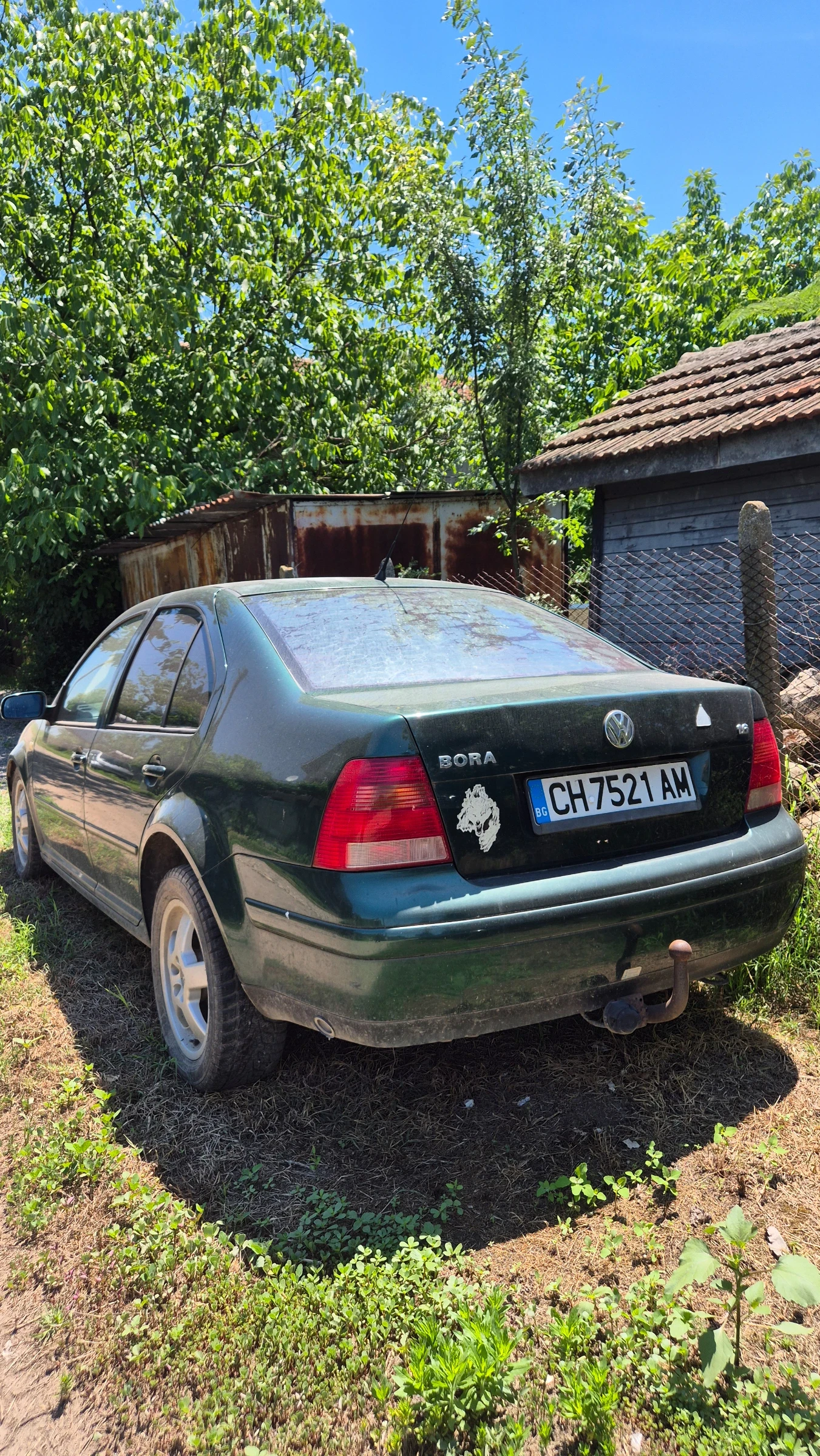 VW Bora 1.6 S.R, снимка 4 - Автомобили и джипове - 54911260