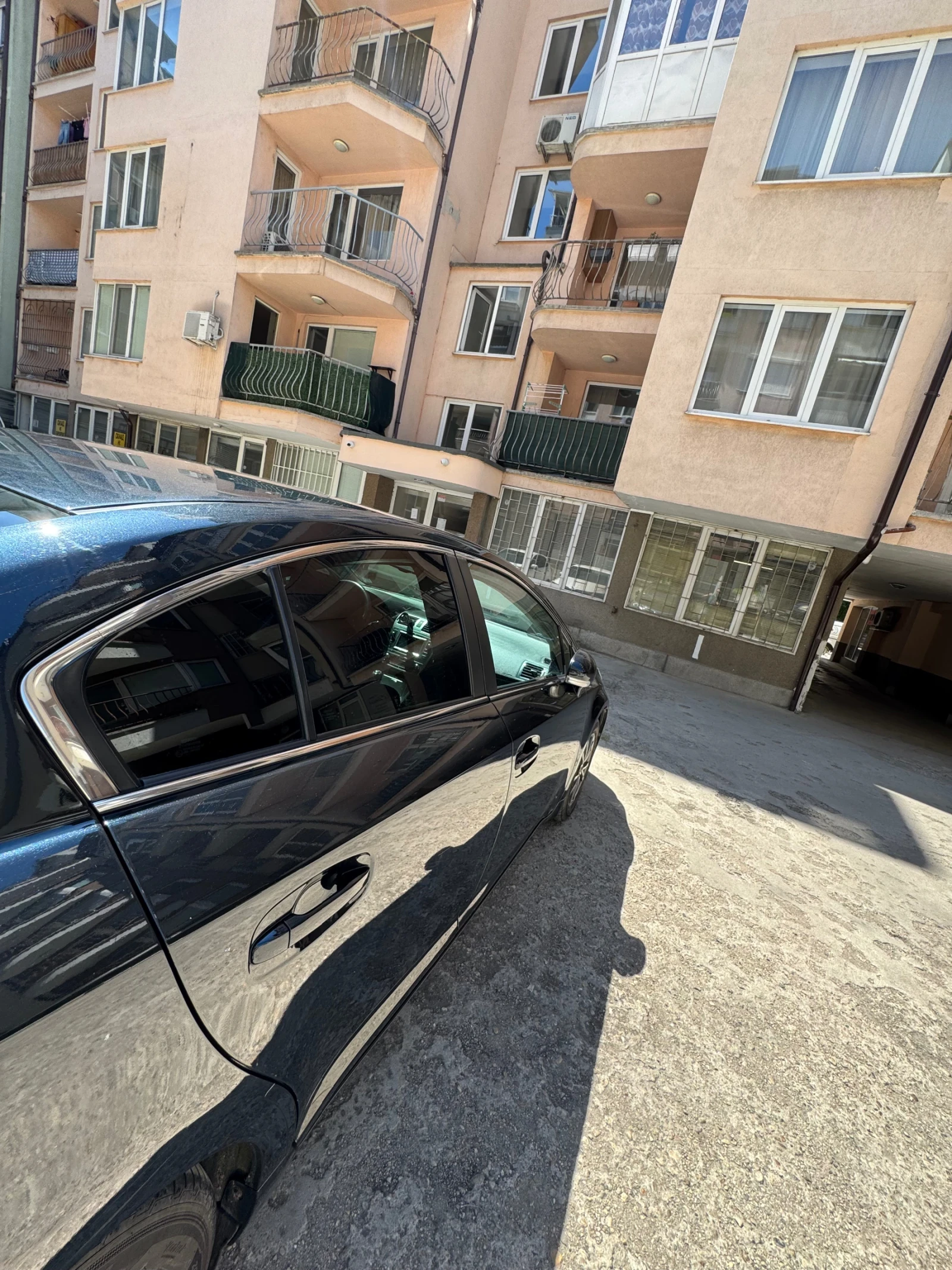 Toyota Avensis, снимка 3 - Автомобили и джипове - 54924301