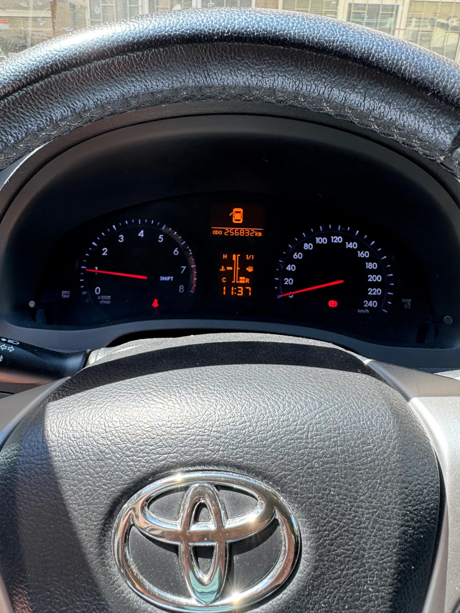 Toyota Avensis, снимка 7 - Автомобили и джипове - 54924301