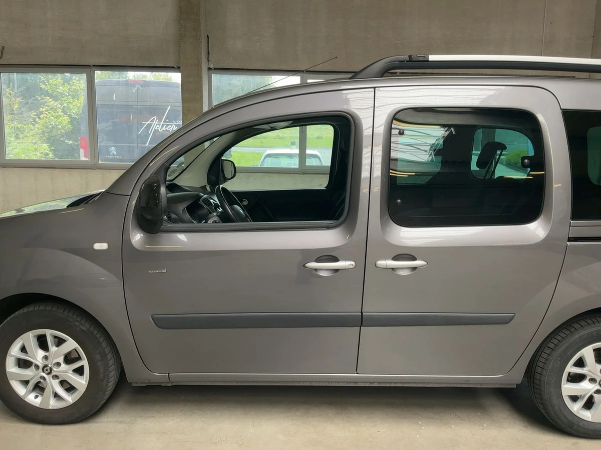 Renault Kangoo 1.2TCe ЛИЗИНГ, снимка 4 - Автомобили и джипове - 55286894