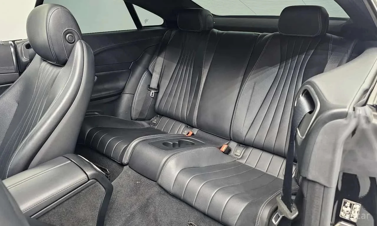 Mercedes-Benz E 400 E400 4MATIC Coupe  , снимка 17 - Автомобили и джипове - 55403903