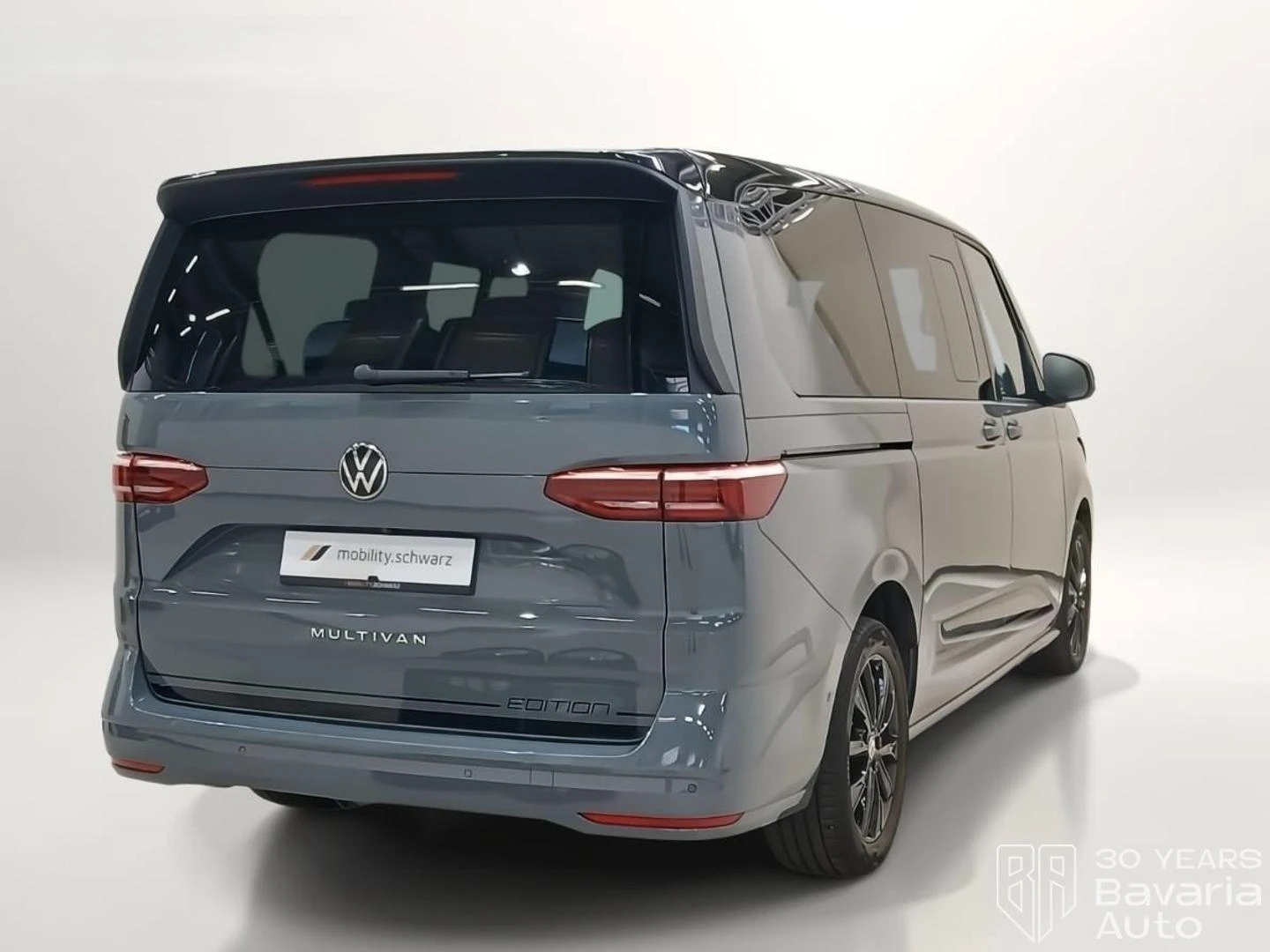 VW Multivan Edition long DSG Easy Open Basic, снимка 3 - Автомобили и джипове - 55445724