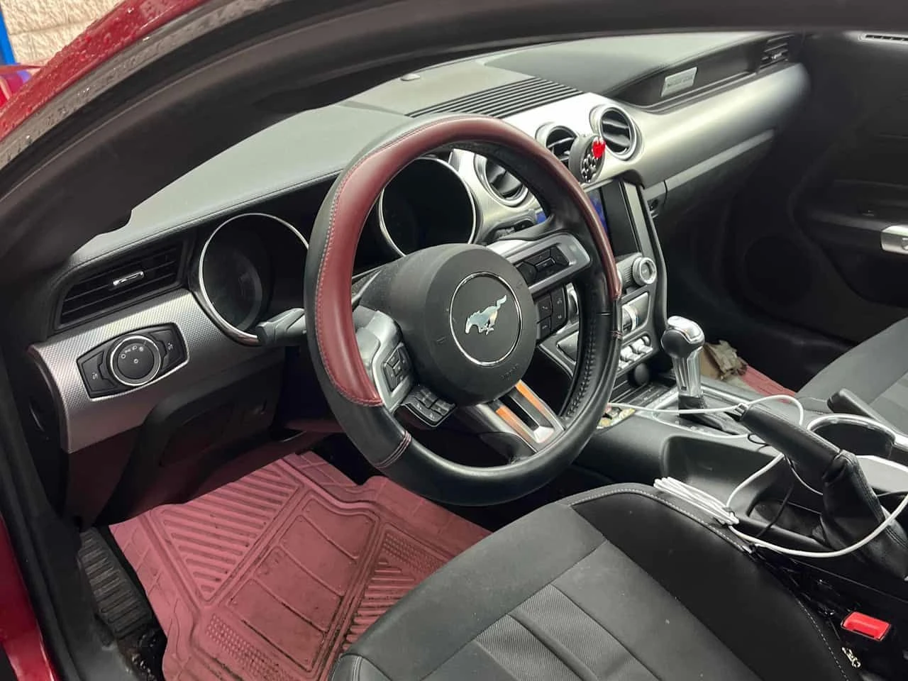 Ford Mustang * EcoBoost * CARFAX * ОПЦИЯ ЗА АВТОКРЕДИТ * , снимка 5 - Автомобили и джипове - 55529501