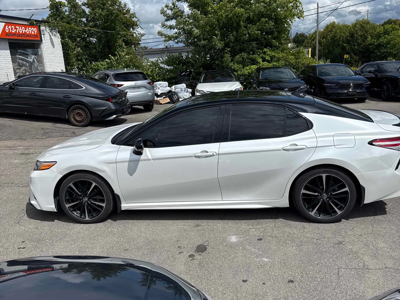 Toyota Camry * XSE * АВТОКРЕДИТ * ГЛАВНО ПРЕДСТАВИТЕЛСТВО , снимка 3 - Автомобили и джипове - 56117538