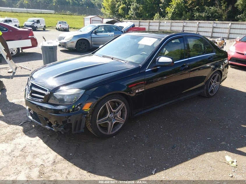 Mercedes-Benz C 63 AMG КОЖА* ПОДГРЕВ* ПАНОРАМА* 