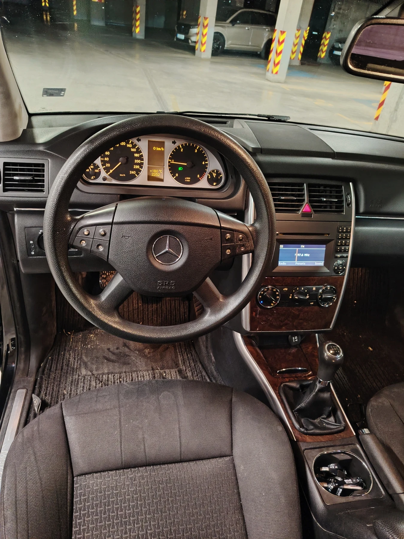 Mercedes-Benz B 180, снимка 8 - Автомобили и джипове - 56148774