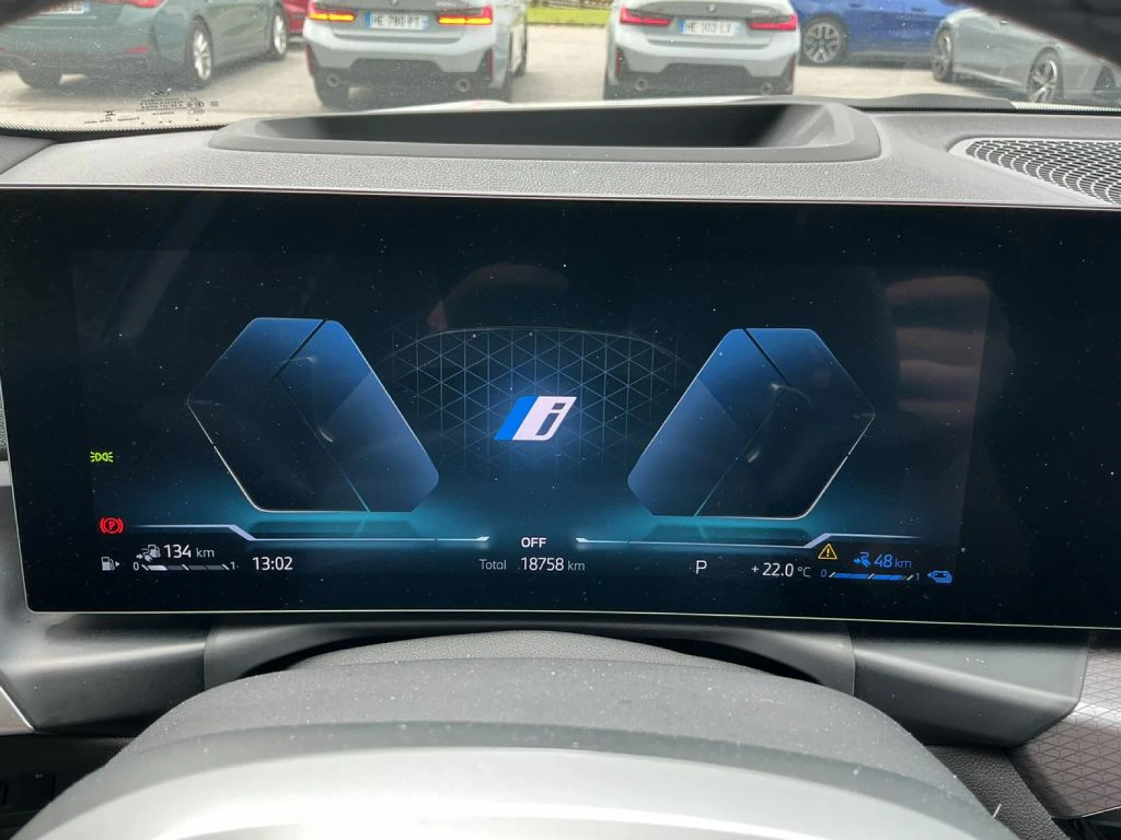 BMW 330 M Sport xDrive Hybrid LED NAVI , снимка 12 - Автомобили и джипове - 56198558