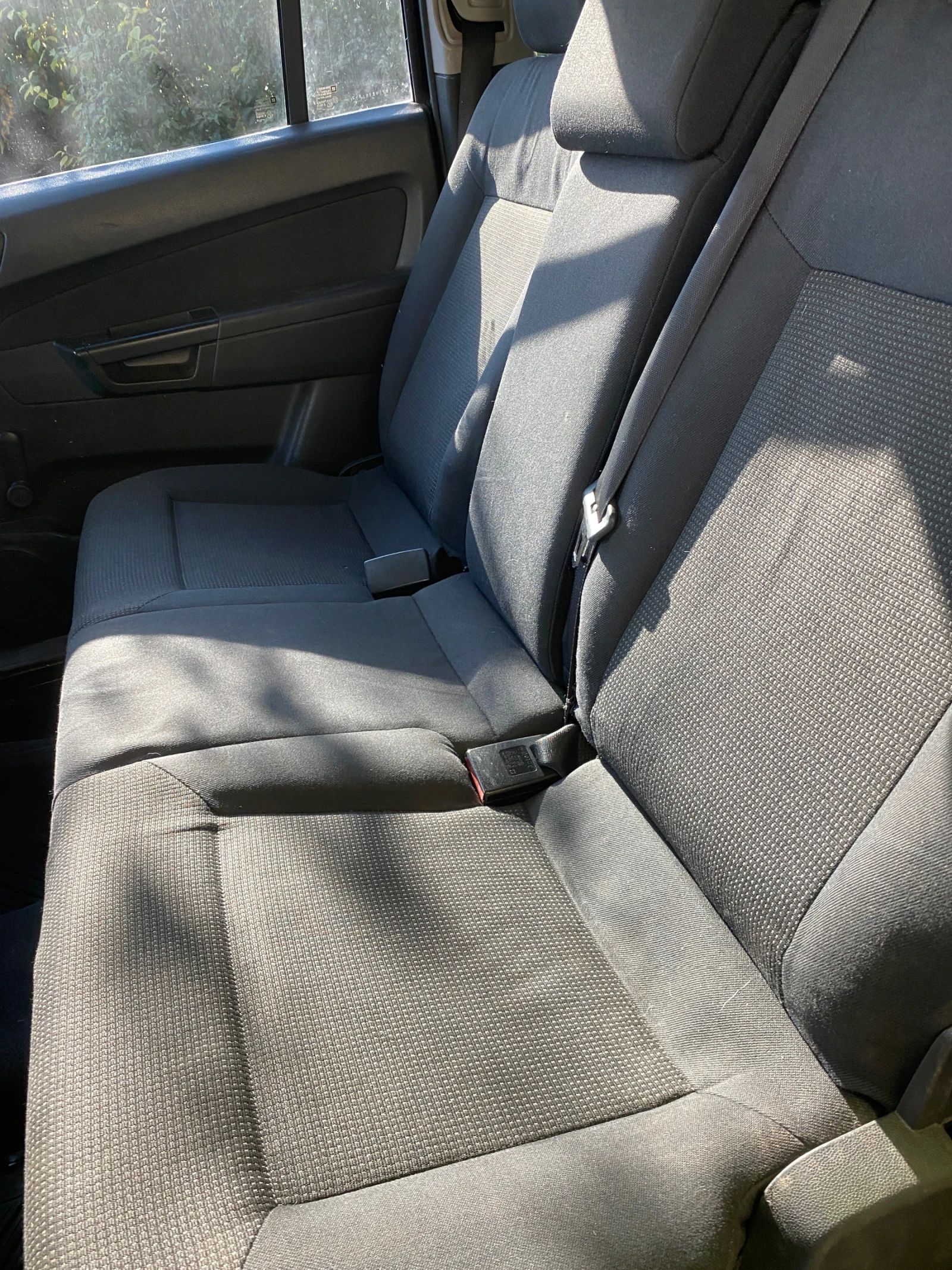 Opel Zafira 1.6i LPG, снимка 6 - Автомобили и джипове - 56368841