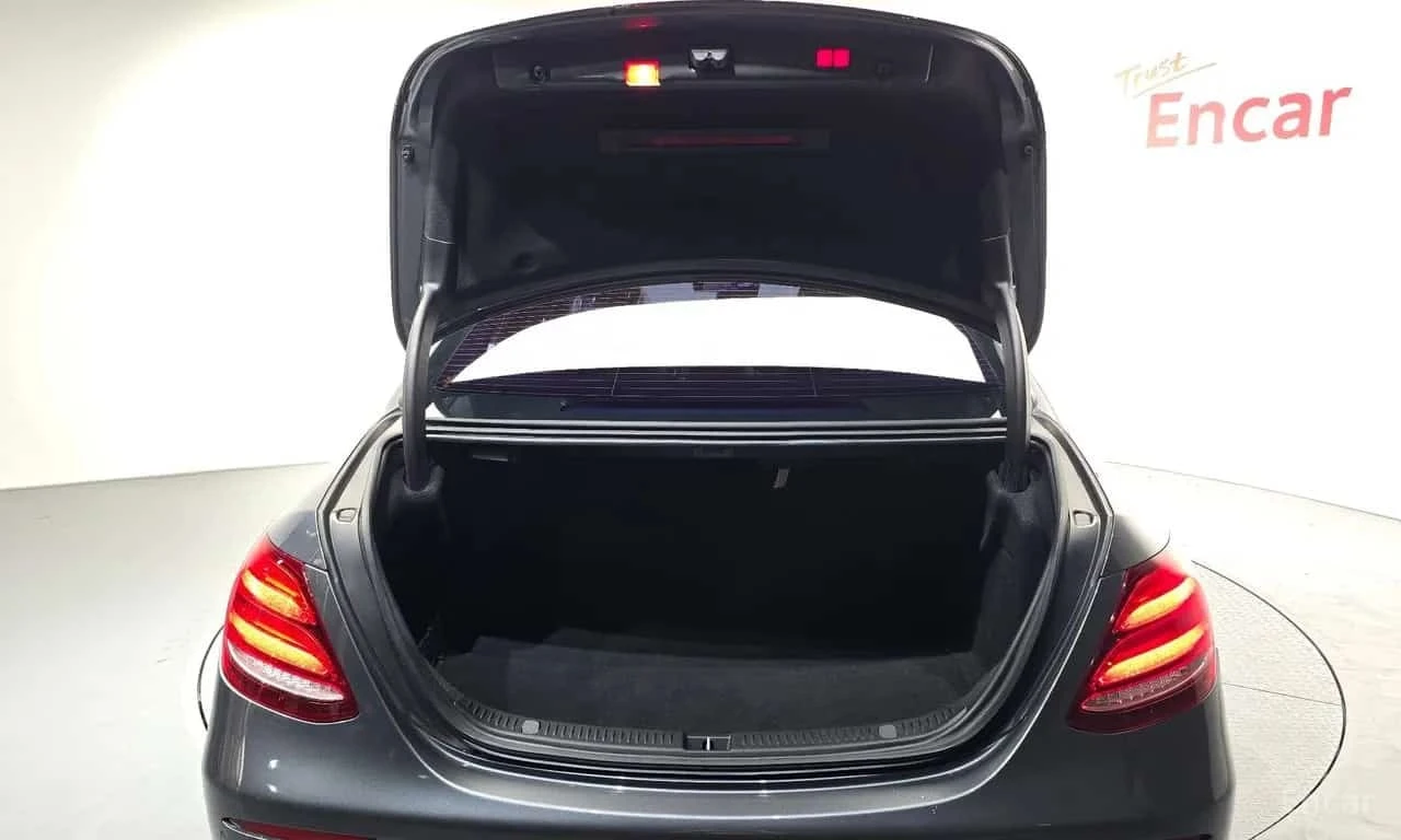 Mercedes-Benz E 400 4MATIC Exclusive /���������/��������/BURMESTER/360 | Mobile.bg � ����������� 17