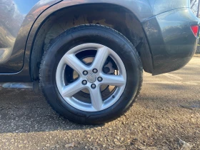 Toyota Rav4 Toyota Rav4 2.2 D4D, кожа, мултимедия, реални км, снимка 3