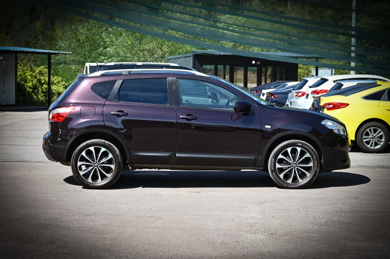 Nissan Qashqai 2.0 DCI\4x4\Автоматик, снимка 6 - Автомобили и джипове - 51618719