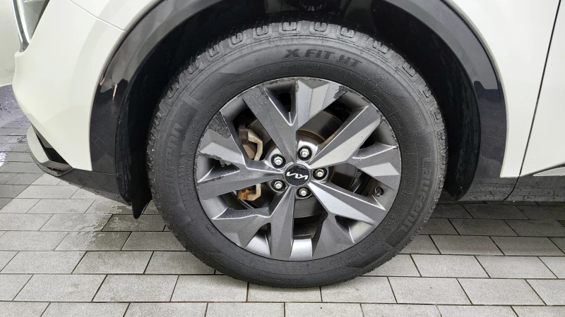 Kia Sportage 2.0 2WD NOBLESSE , снимка 5 - Автомобили и джипове - 52474673