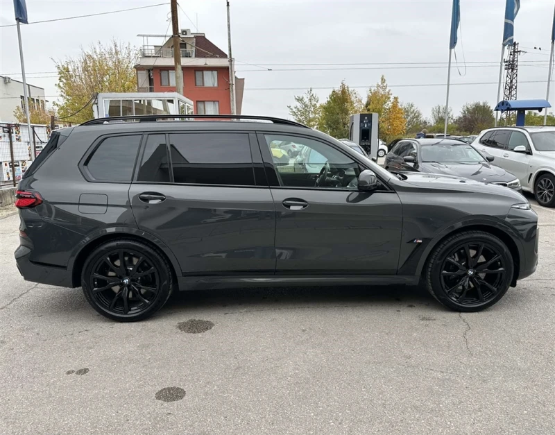 BMW X7 M60i xDrive, снимка 9 - Автомобили и джипове - 52848764