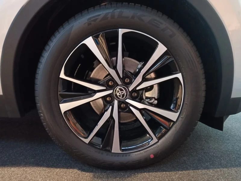 Toyota C-HR C-HR 2.0 НАЛИЧНА Hybrid Team D , снимка 7 - Автомобили и джипове - 53478288