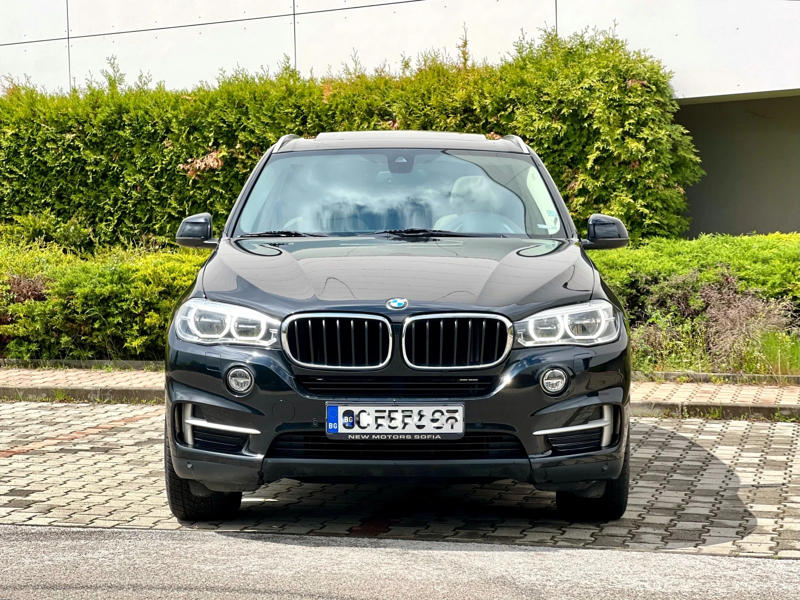 BMW X5 3.0D Лизинг през Уникредит по 365 лева на месец - изображение 2