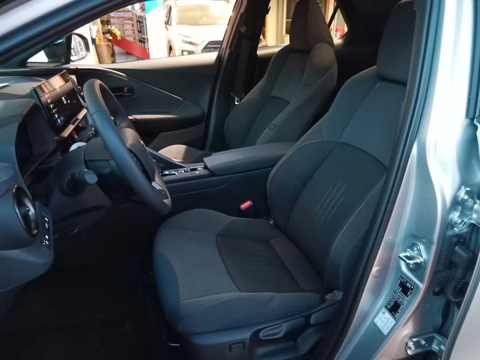 Toyota C-HR C-HR 2.0 ������� Hybrid Team D  | Mobile.bg � ����������� 9